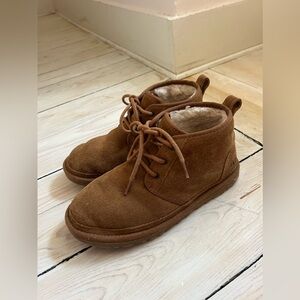 Ugg Lace-Up Boots Women’s